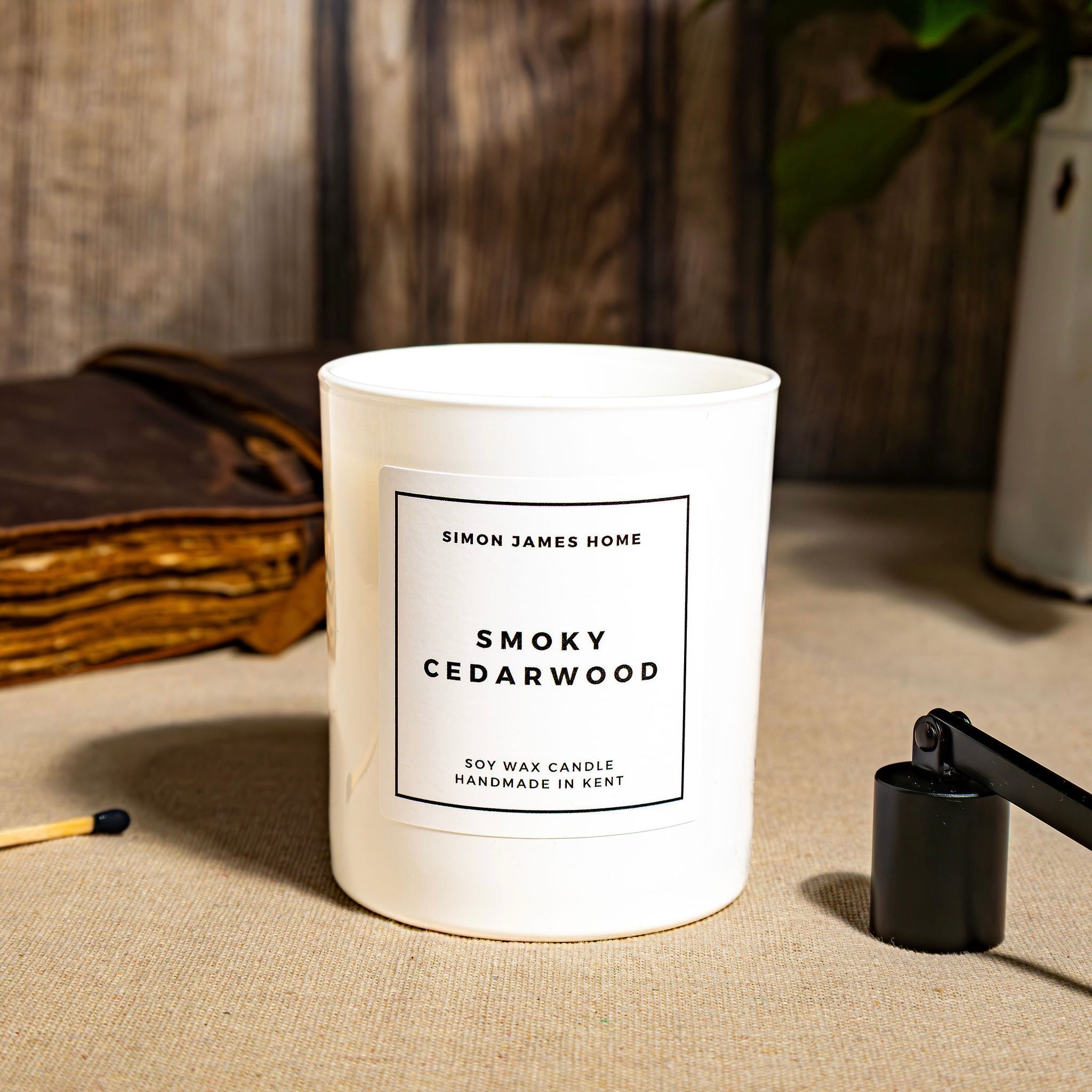 Smoky Cedarwood Handmade Soy Wax Candle - Simon James Home