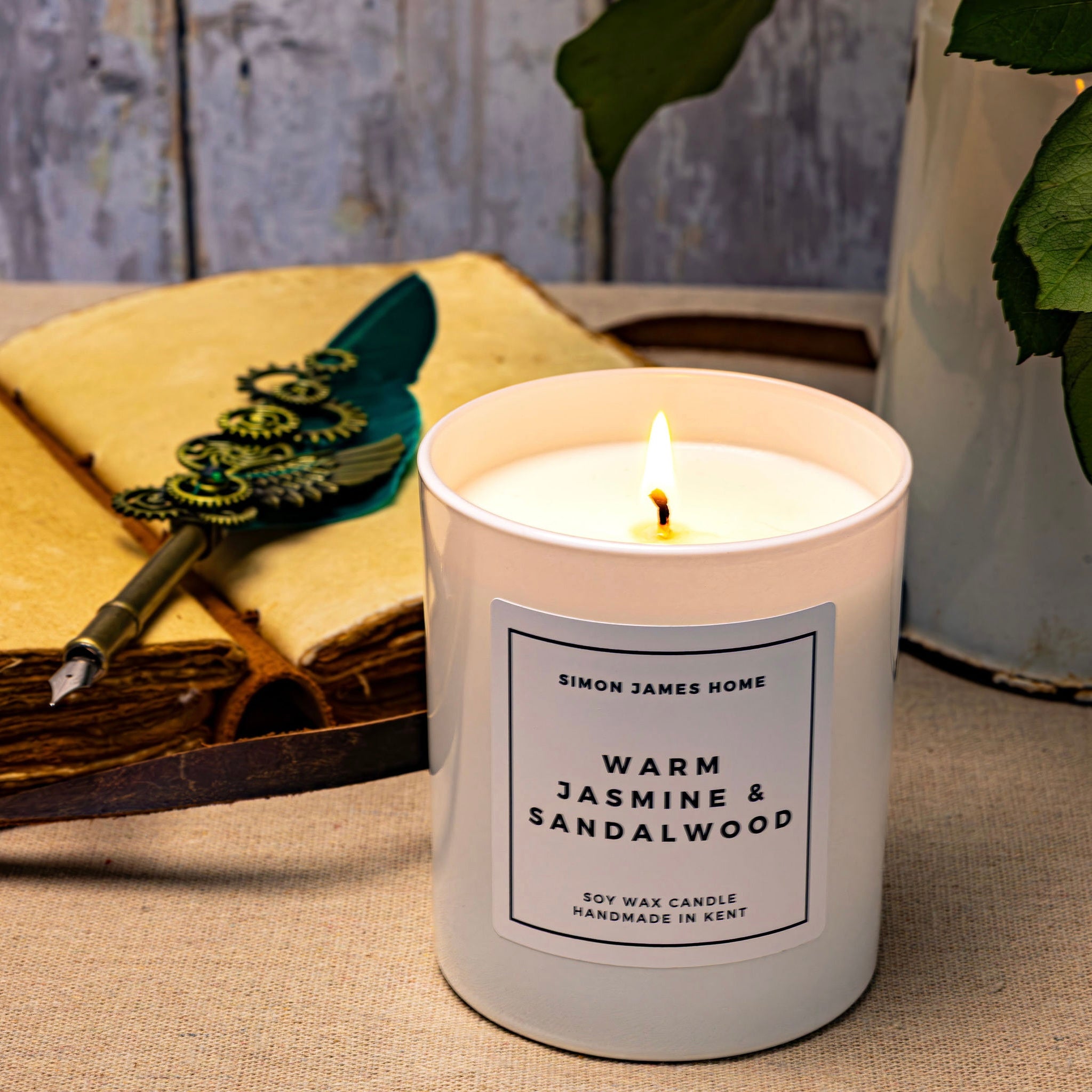 Warm Jasmine & Sandalwood Handmade Soy Wax Candle - Simon James Home