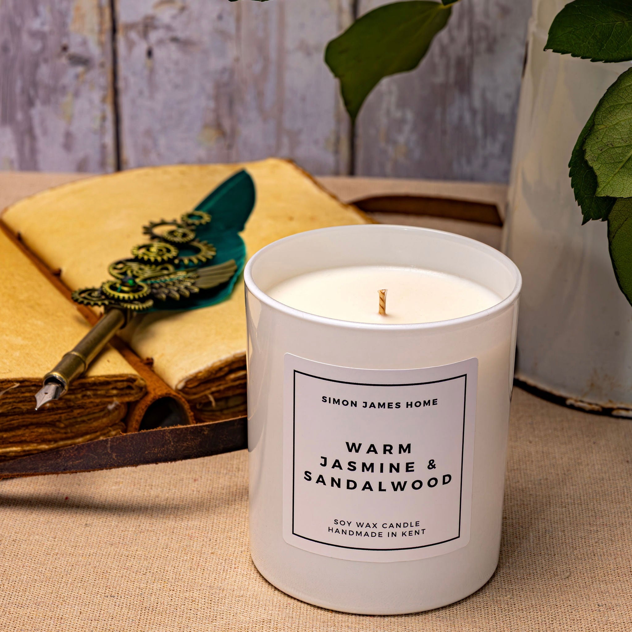 Warm Jasmine & Sandalwood Handmade Soy Wax Candle - Simon James Home