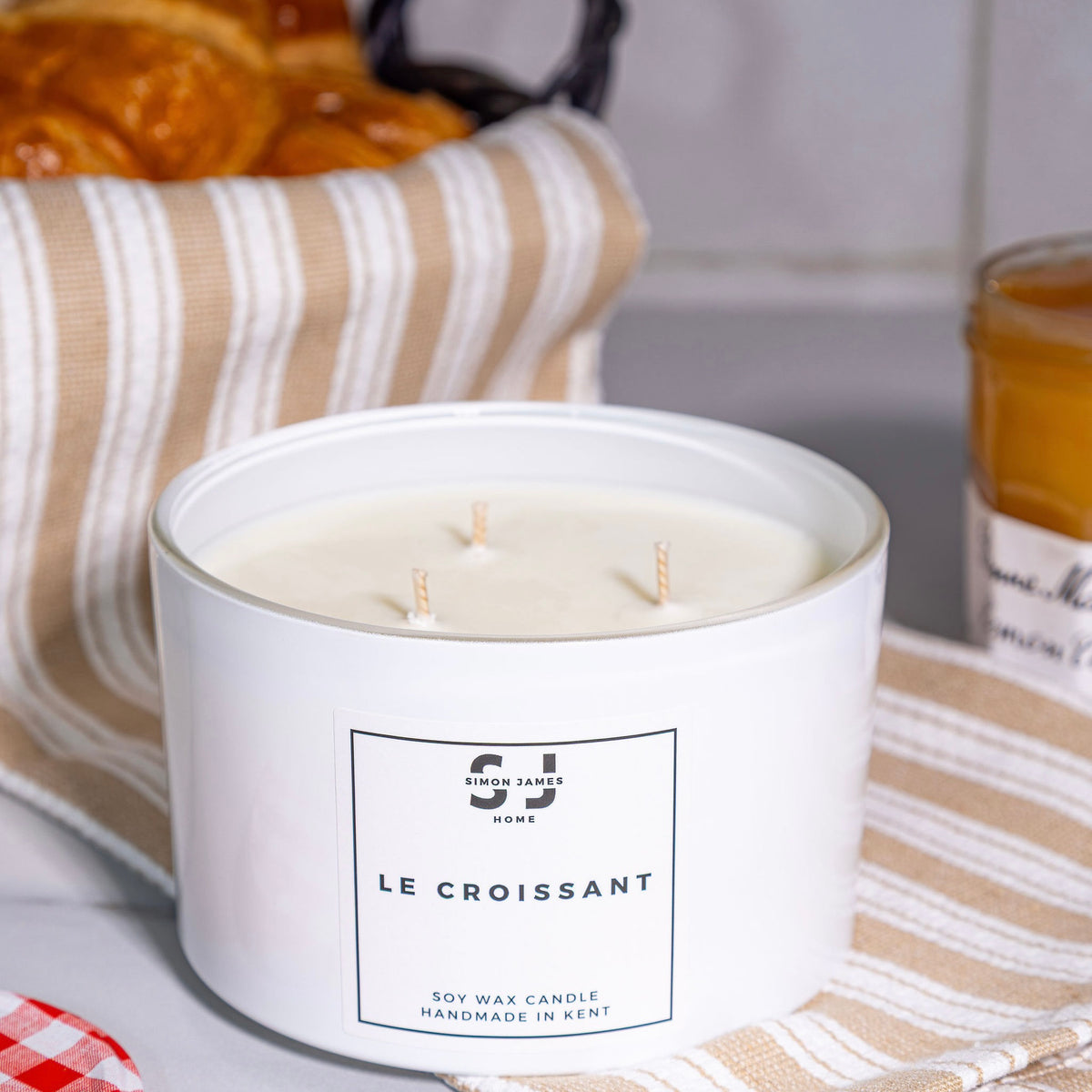 Le Croissant Candle - Handmade Soy Wax - The Ultimate Croissant Candle - Simon James Home