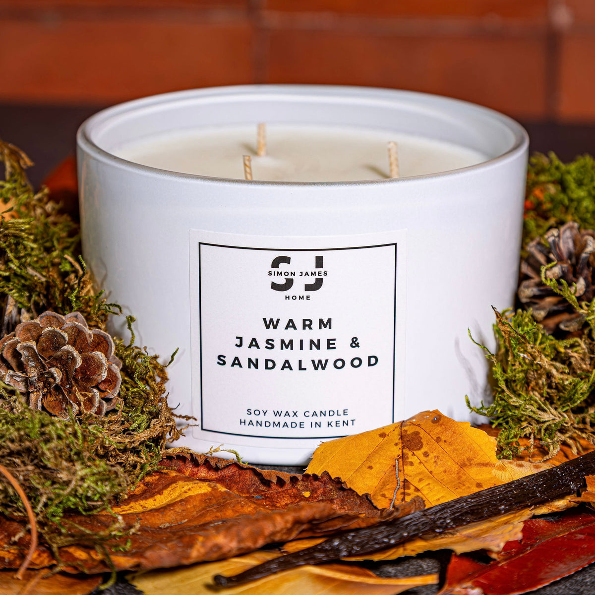 Warm Jasmine & Sandalwood Candle - Luxury Soy Wax - Simon James Home