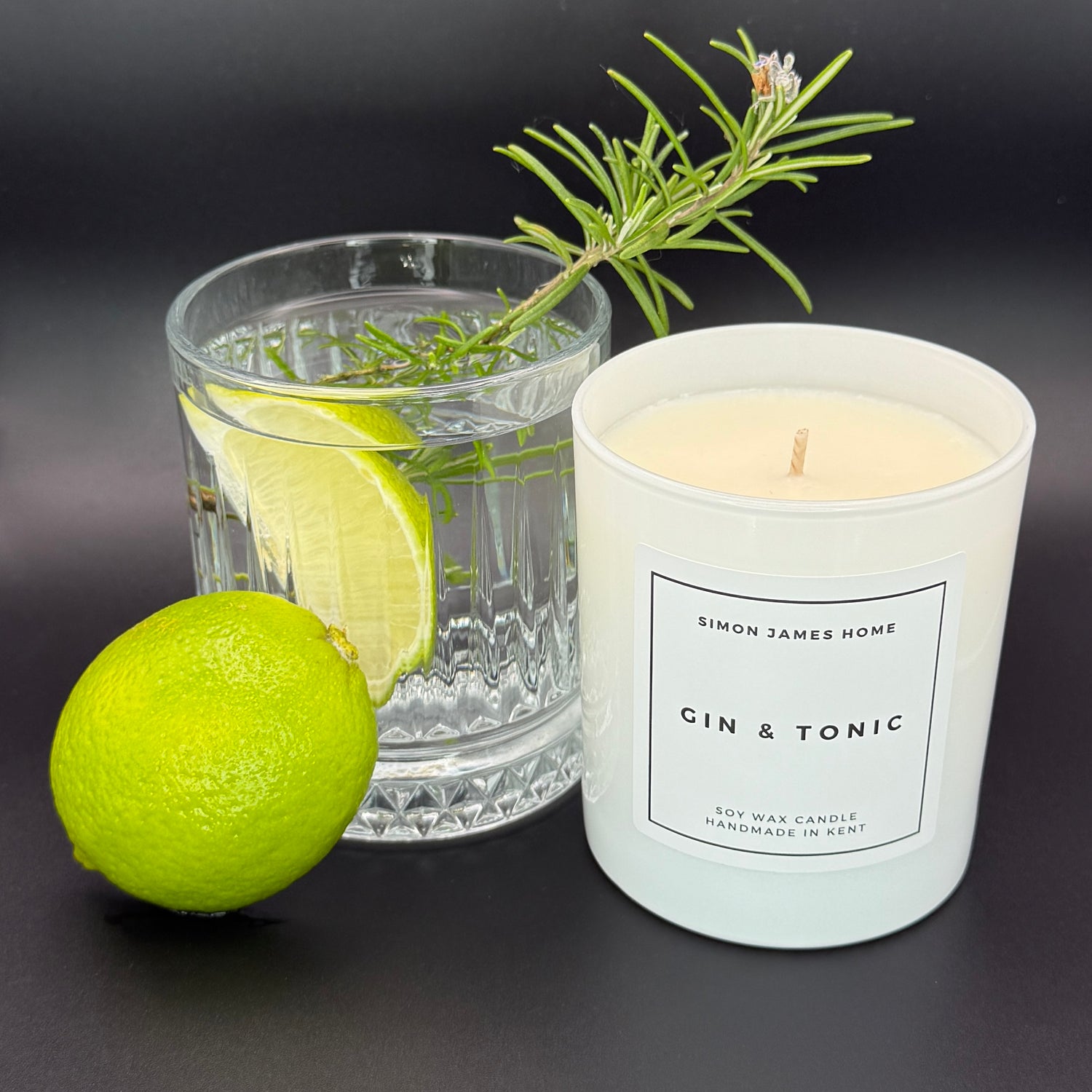 Gin & Tonic Handmade Soy Wax Candle, Gina and tonic candle, cocktail candle - Simon James Home
